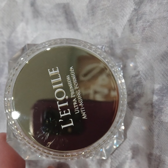 L' ETOILE Anti Wrinkle Face/Eye Cream Premium Anti-aging Complex New in Box - Picture 4 of 6
